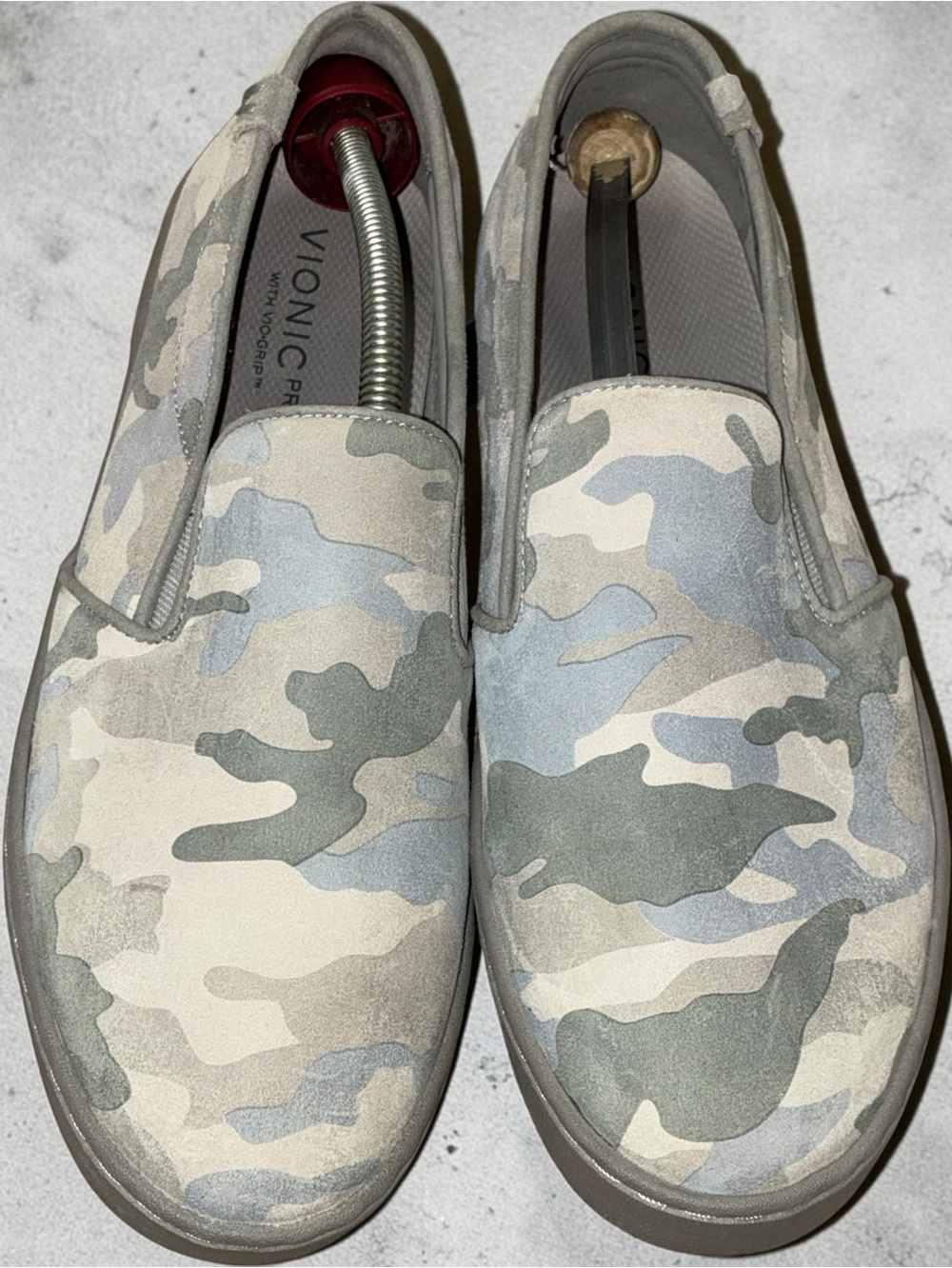 Vionic Pro Avery Camo Slip On Sneakers Gray Blue Suede Wide Width 10